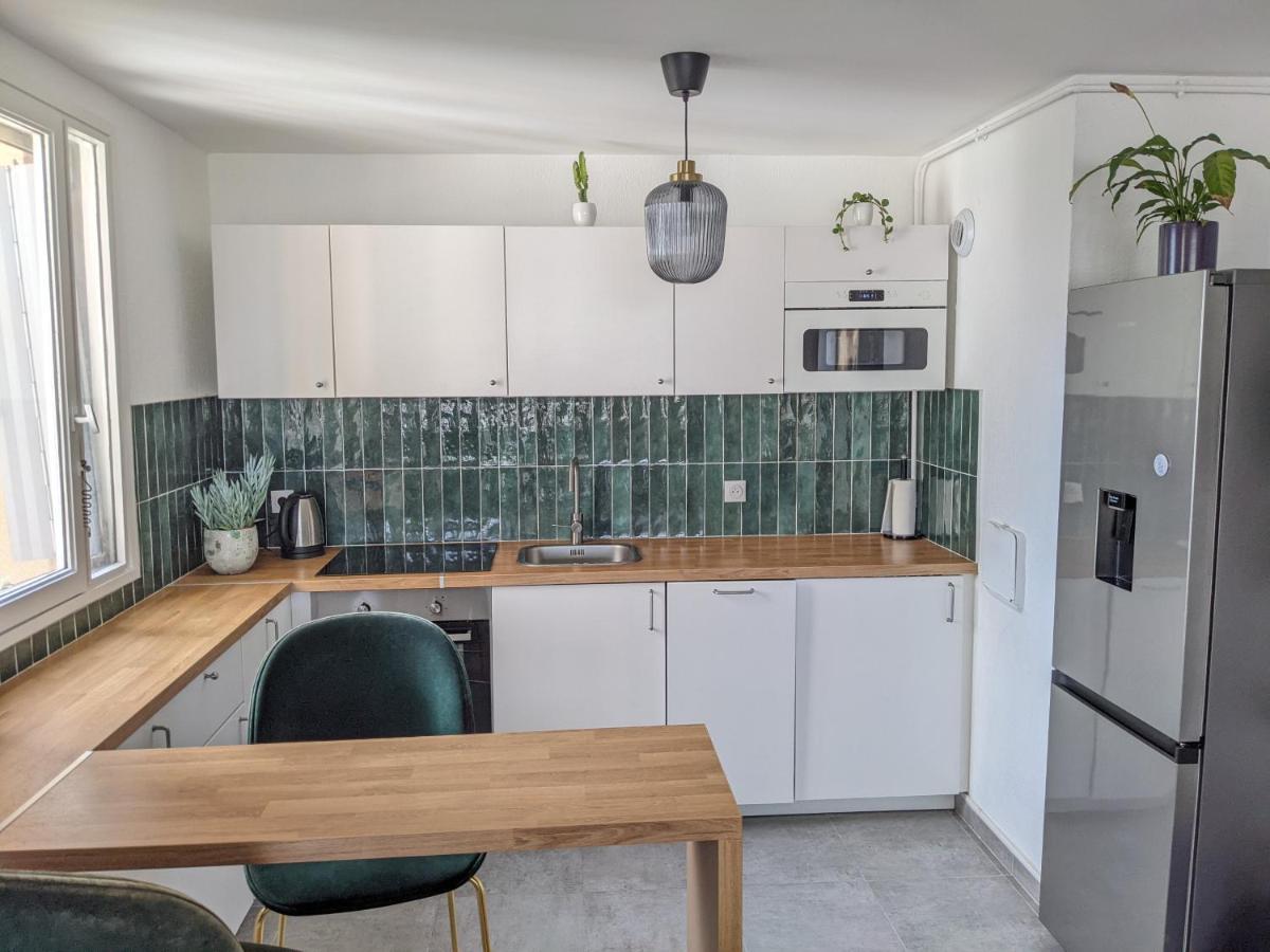 Appartement 3 Pieces Avec Parking Couvert Gratuit. Le Pre-Saint-Gervais Luaran gambar